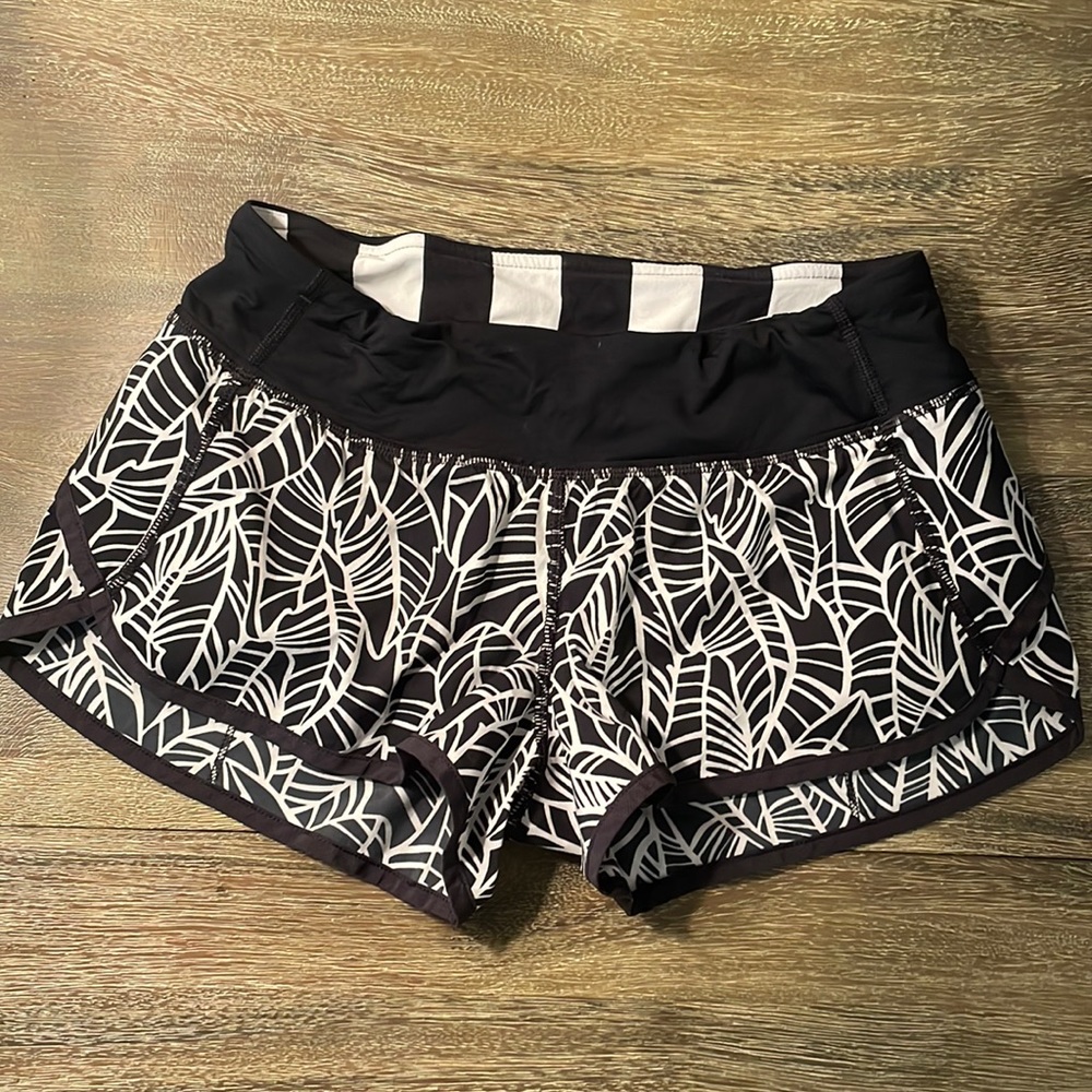Lululemon speed up short
